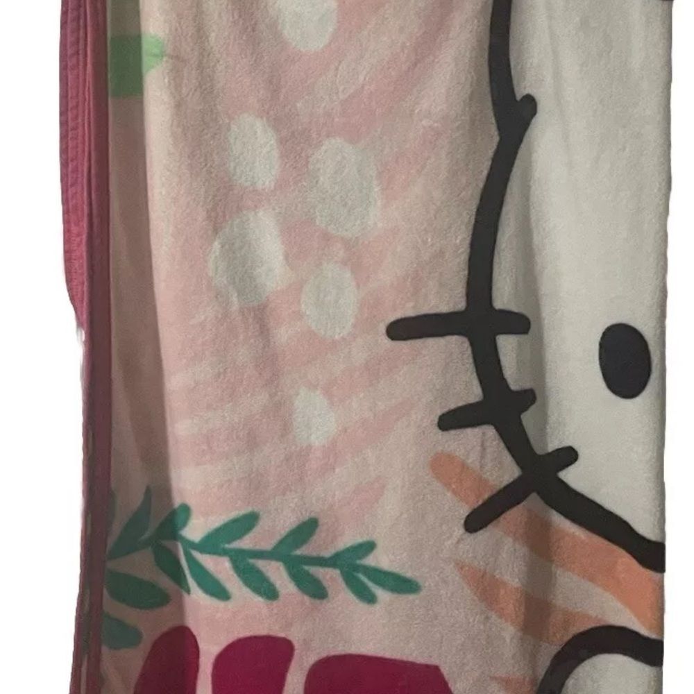 Sanrio 2024 Hello Kitty Cat Tropical Blanket Soft Throw 60x40 RARE - Picture 9 of 16